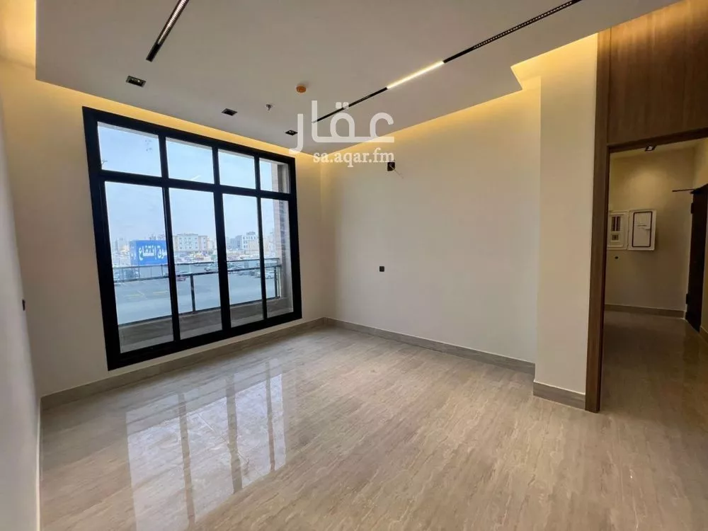 3 bedroom apartment in Al Yarmouk 9