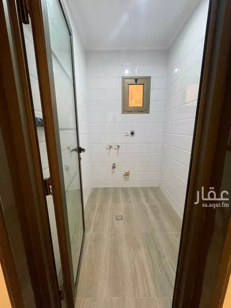 شقة 4 غرف في الشاطئ الغربي 3