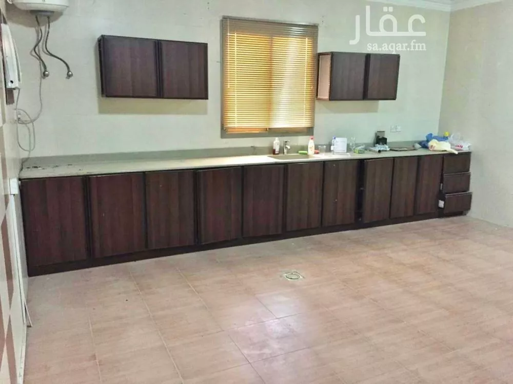 5 bedroom apartment in Al Safaa 2
