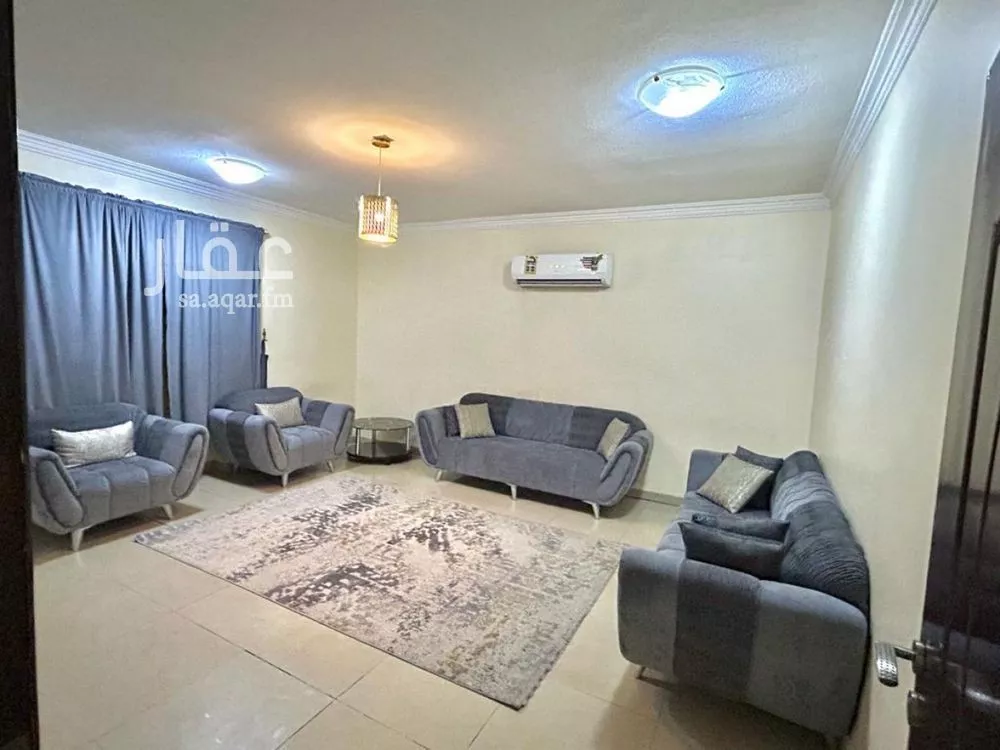 5 bedroom apartment in Al Safaa 8