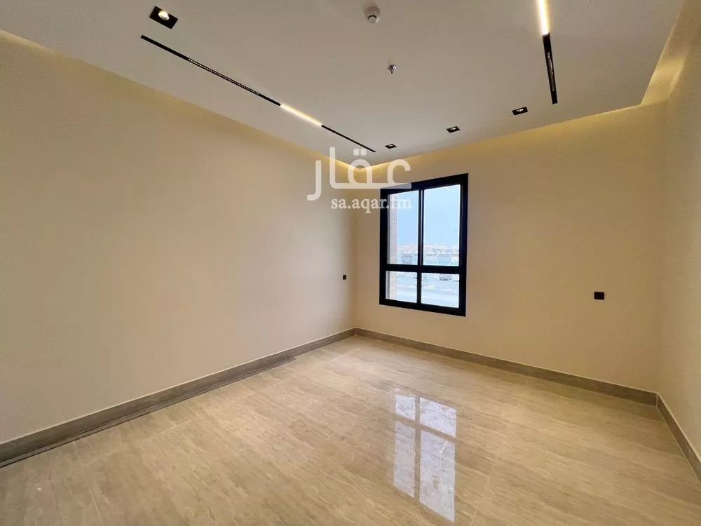 3 bedroom apartment in Al Yarmouk 11