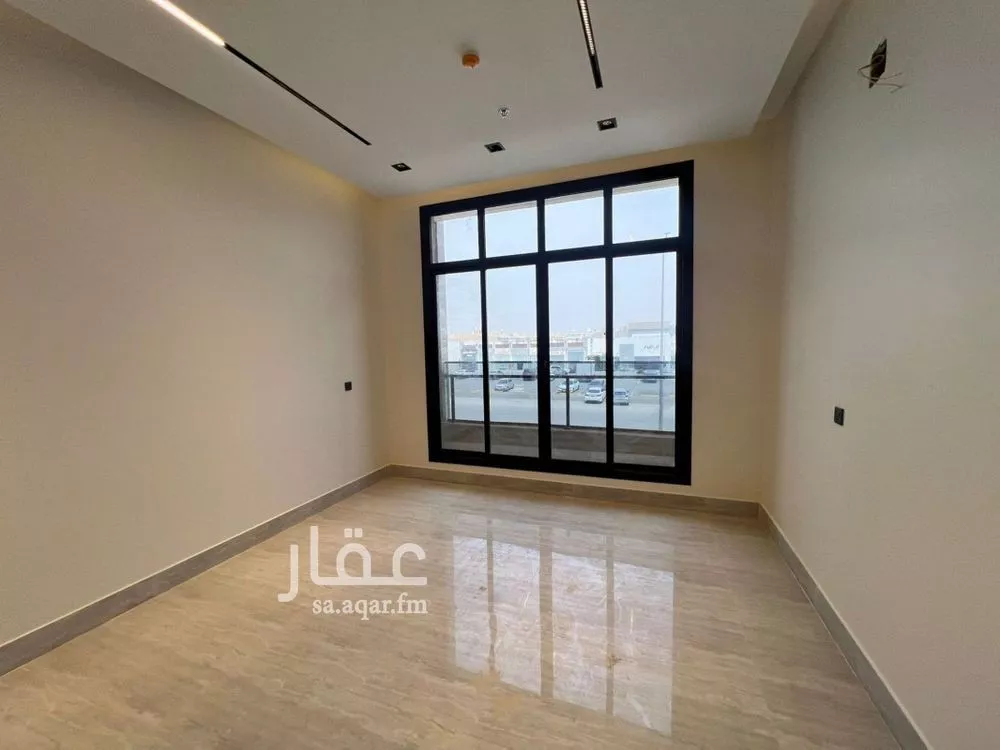 3 bedroom apartment in Al Yarmouk 12
