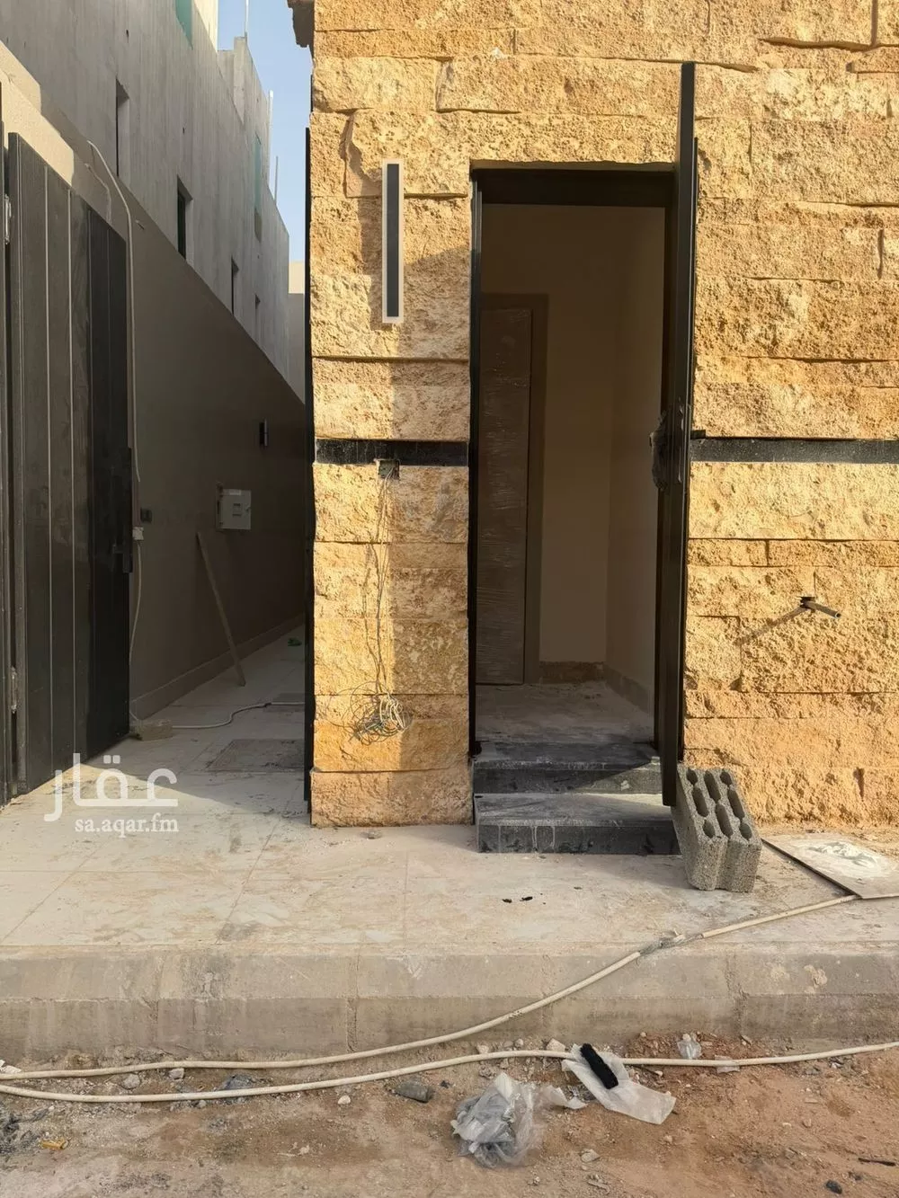 4 bedroom villa in Al Maizilah 16