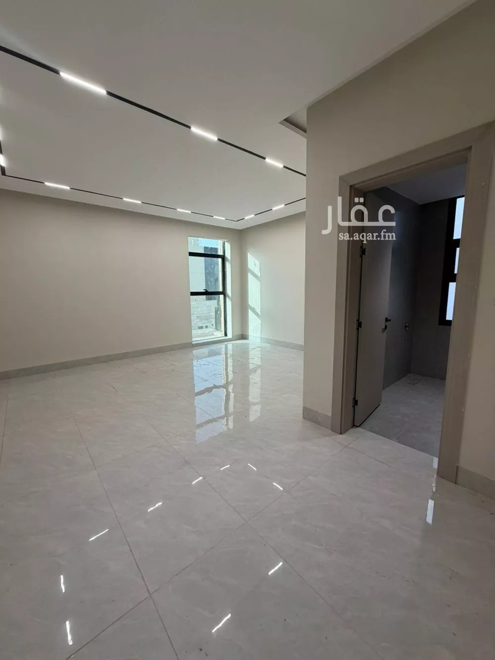 4 bedroom villa in Al Maizilah 19
