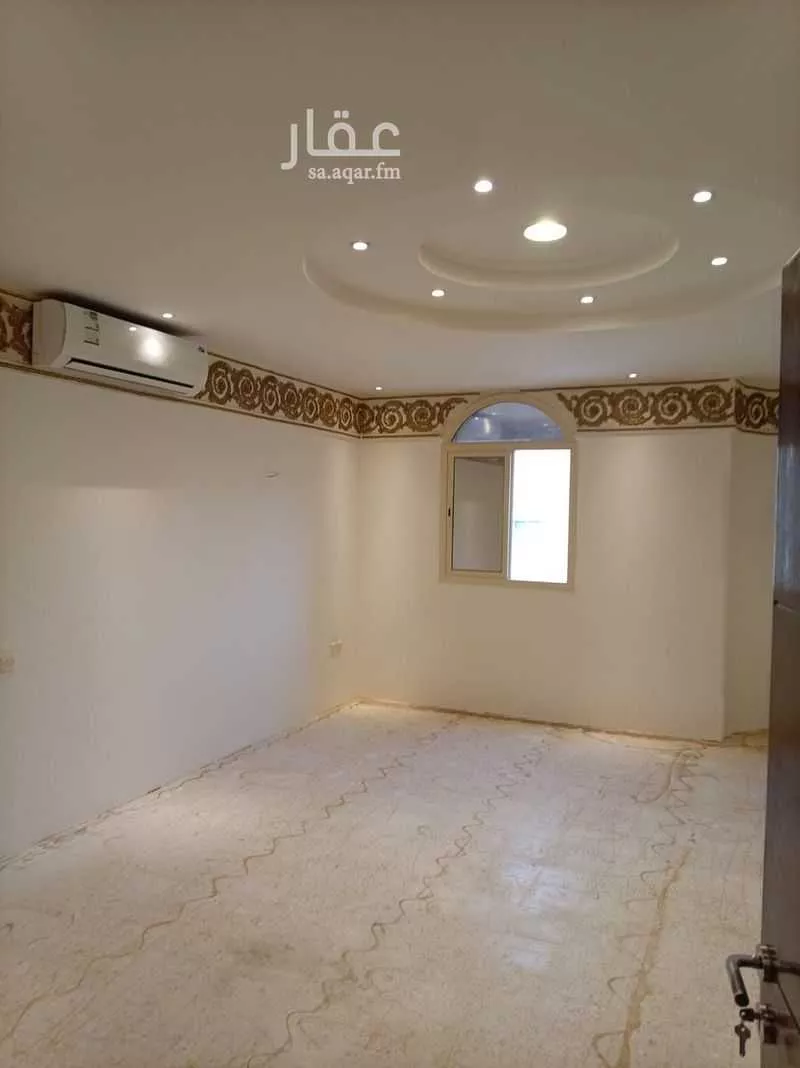 فيلا 6 غرف في النفل 10
