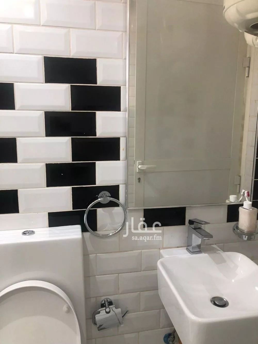 3 bedroom apartment in Al Malqa 7
