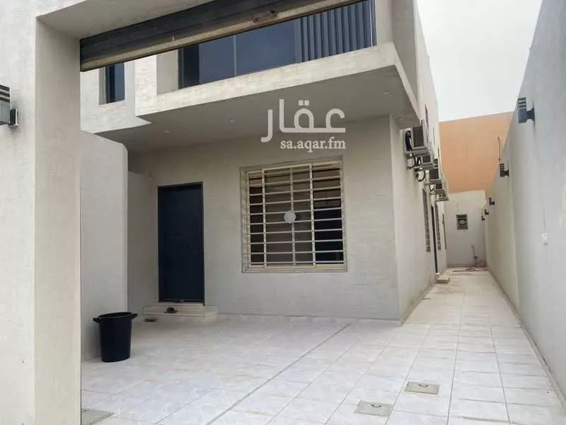 فيلا 5 غرف في الحزم 4