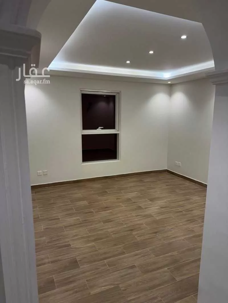 4 bedroom apartment in Al Rawdah 6