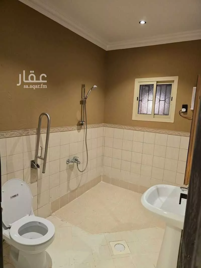 عمارة 593 م² في عبدالله فؤاد 3