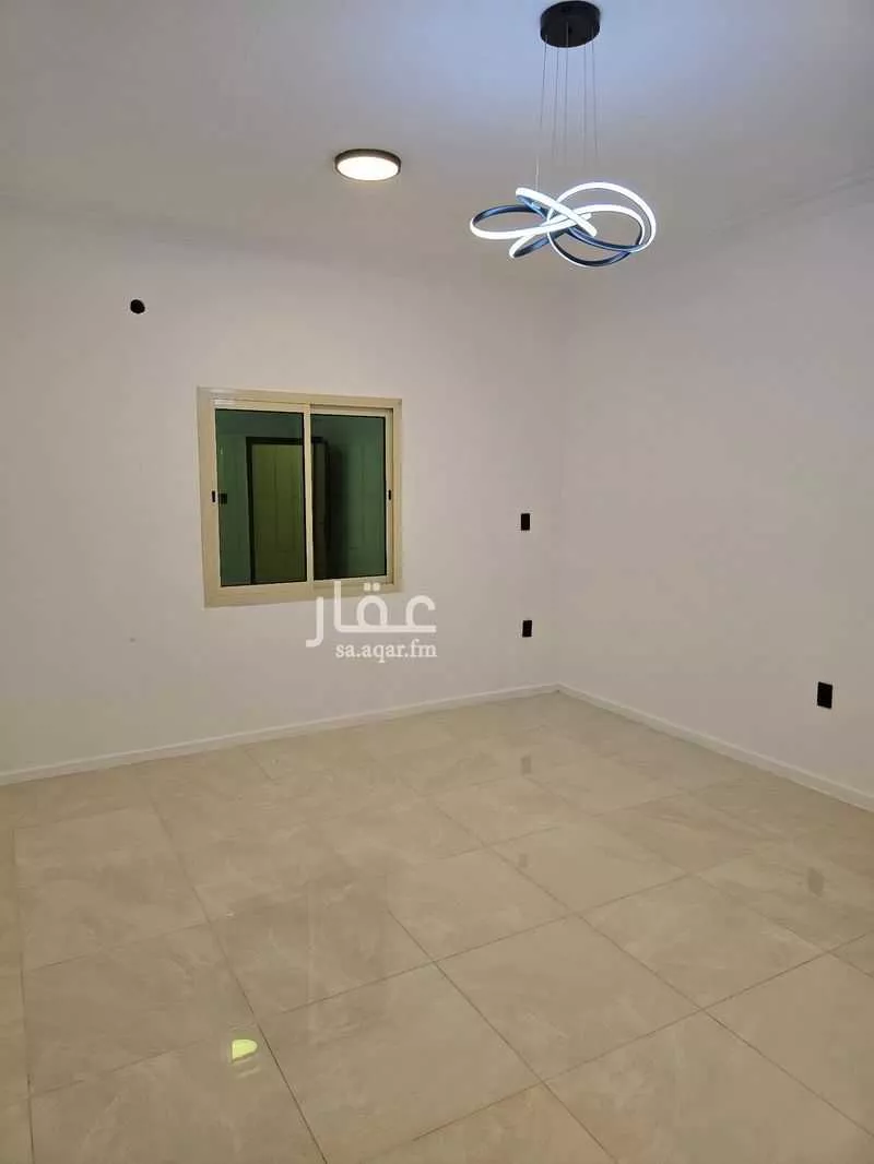 عمارة 593 م² في عبدالله فؤاد 27