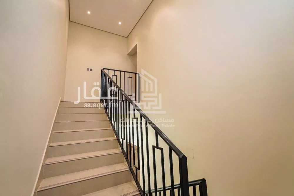 دور 3 غرف في السعادة 2
