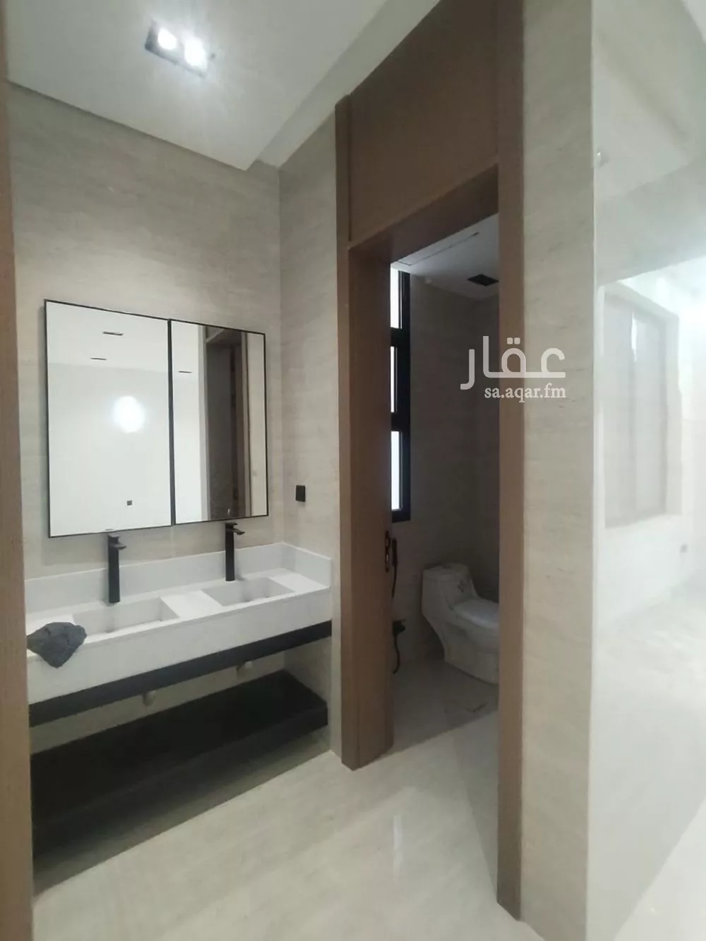 فيلا 5 غرف في طويق 4