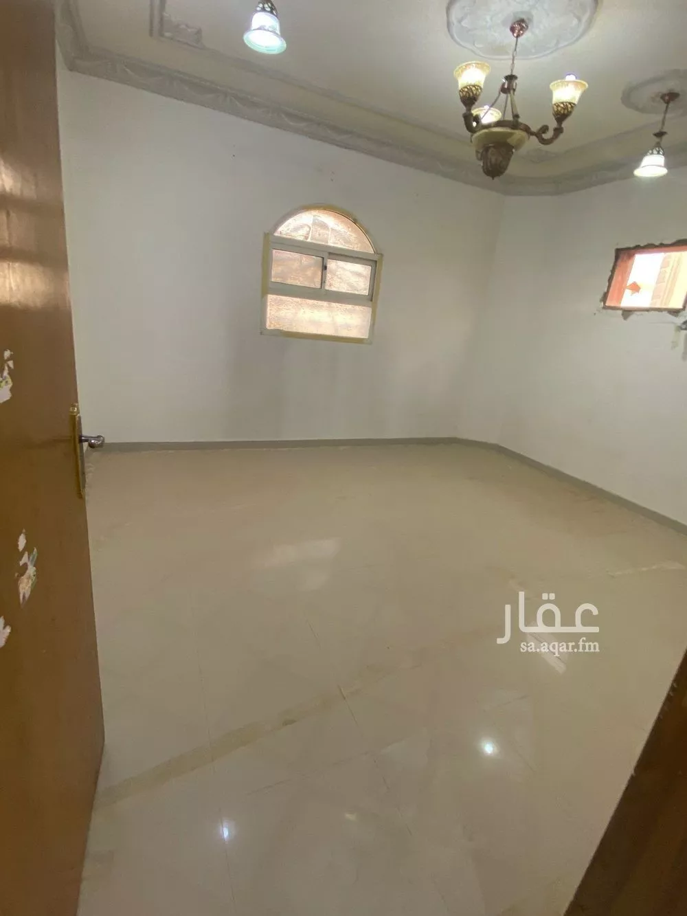 دور 4 غرف في المونسية 4