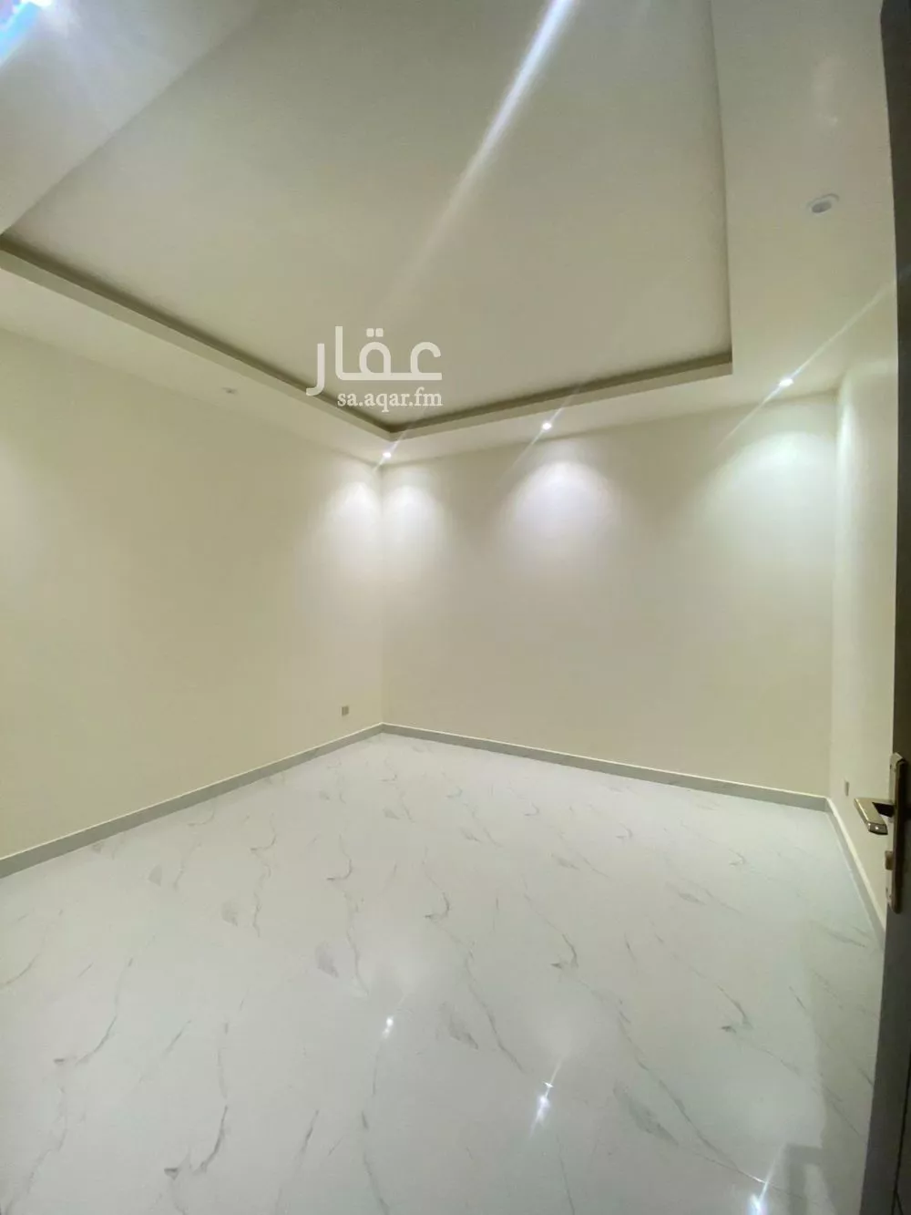 دور 3 غرف في النرجس 3