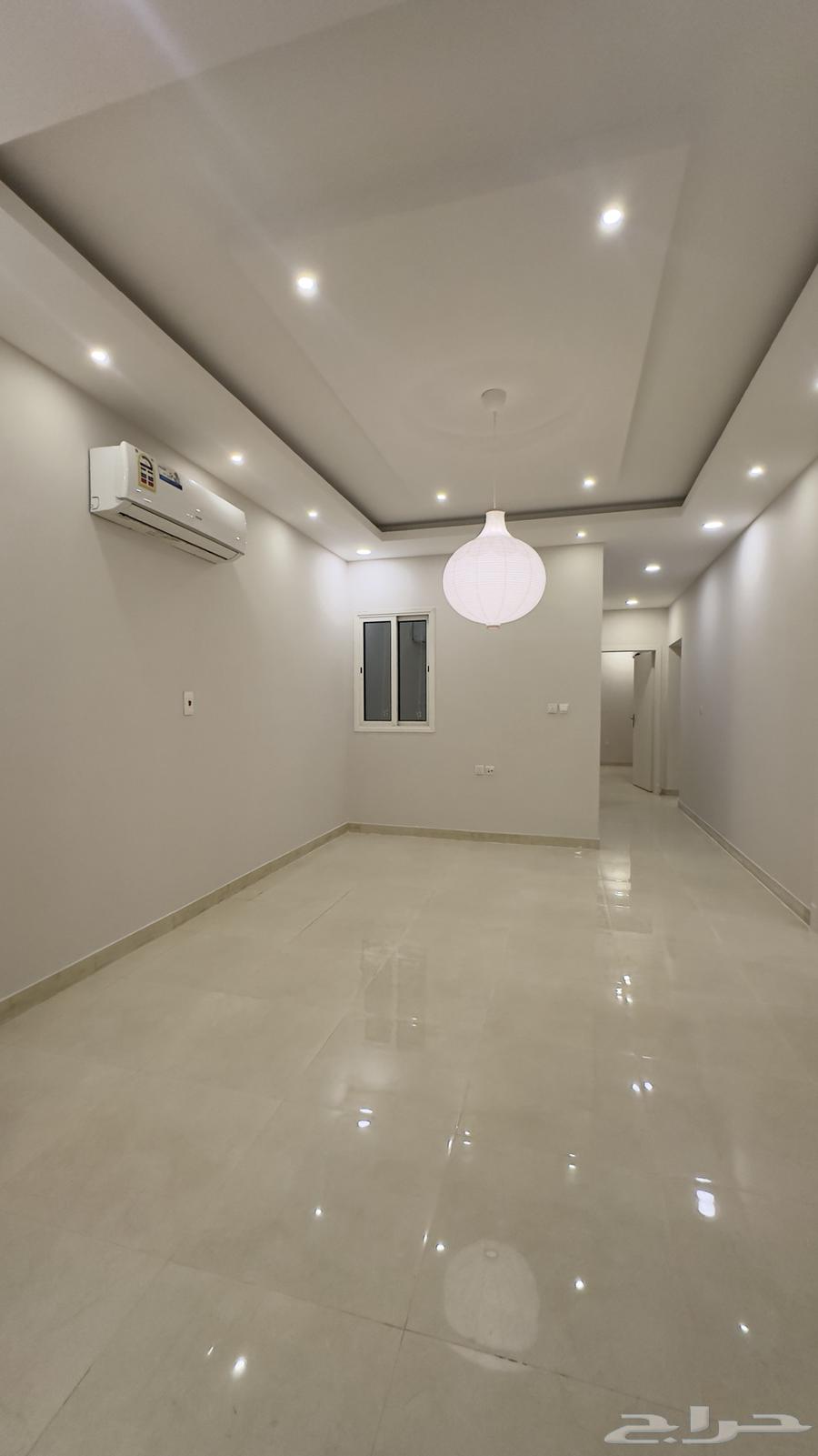 5 bedroom apartment in Dahiat King Fahd 6