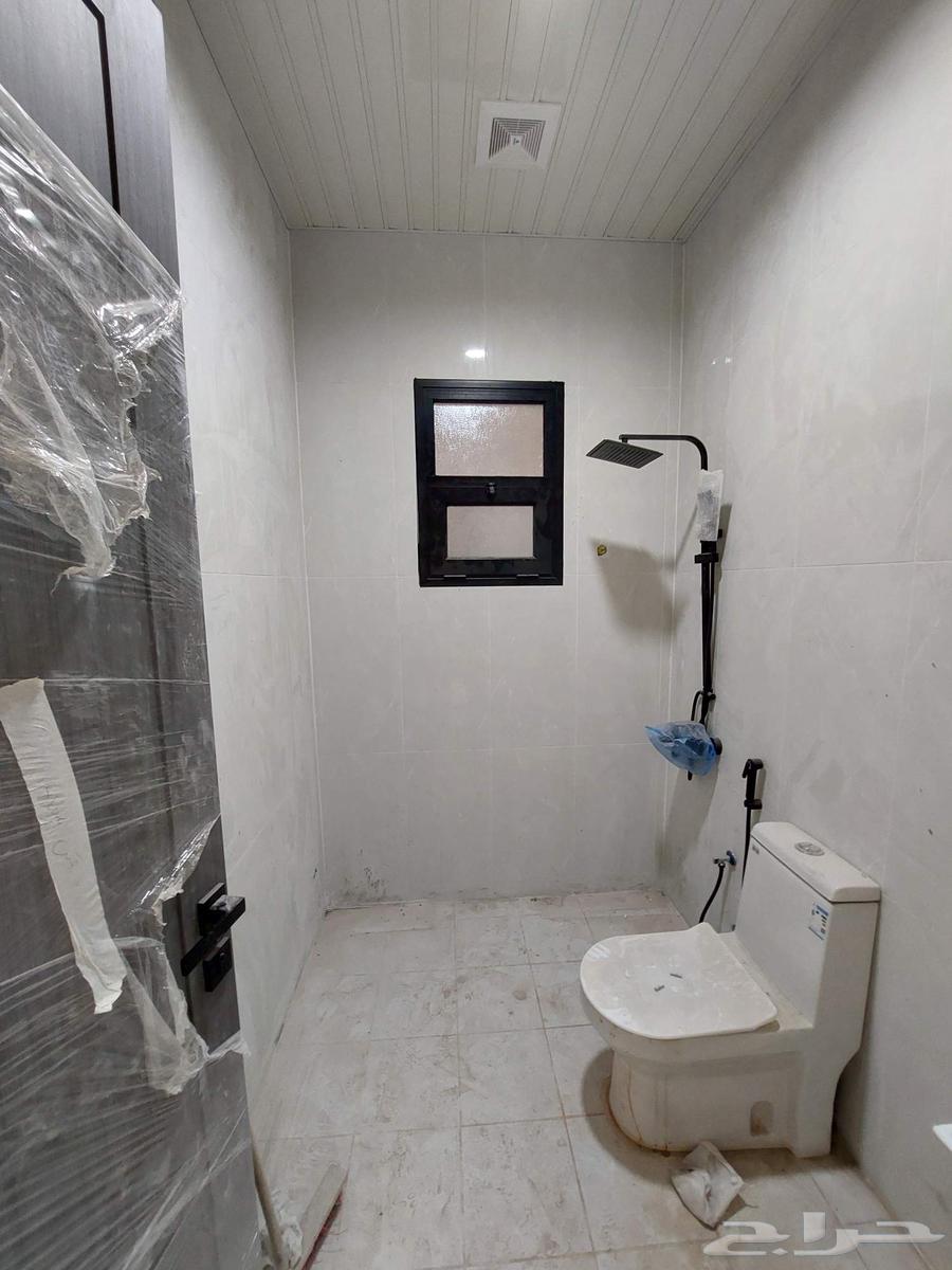 5 bedroom apartment in Uhud 15