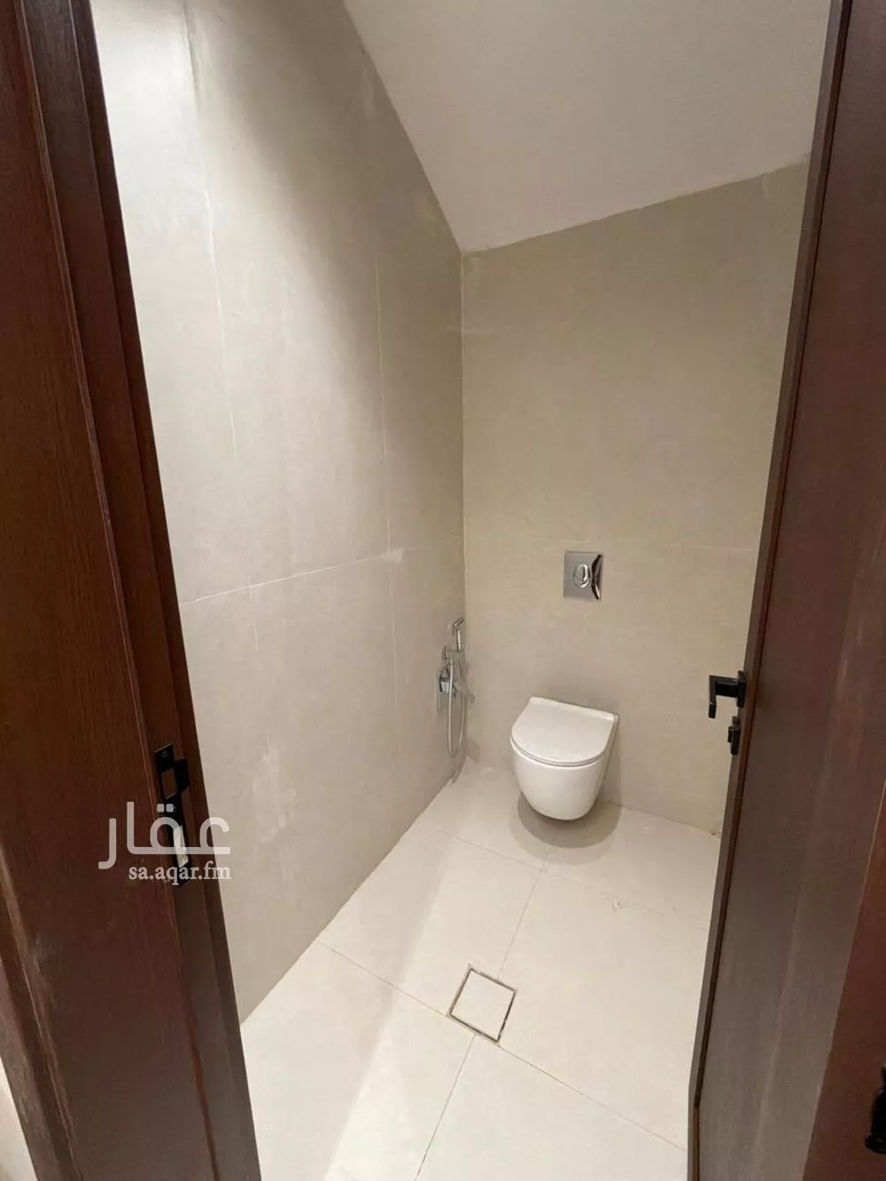 فيلا 6 غرف في الرمال 12