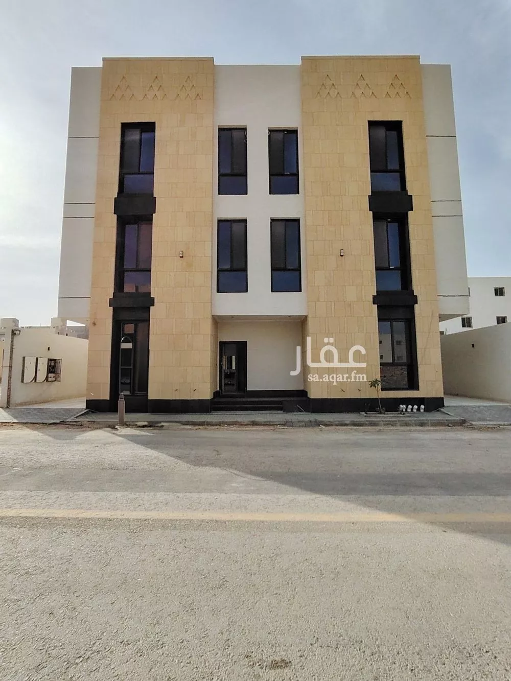 3 bedroom apartment in Al Mahdiyyah 2