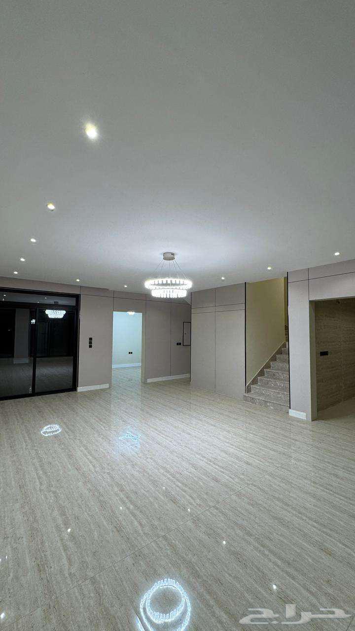 6 bedroom villa in As Sawari 5