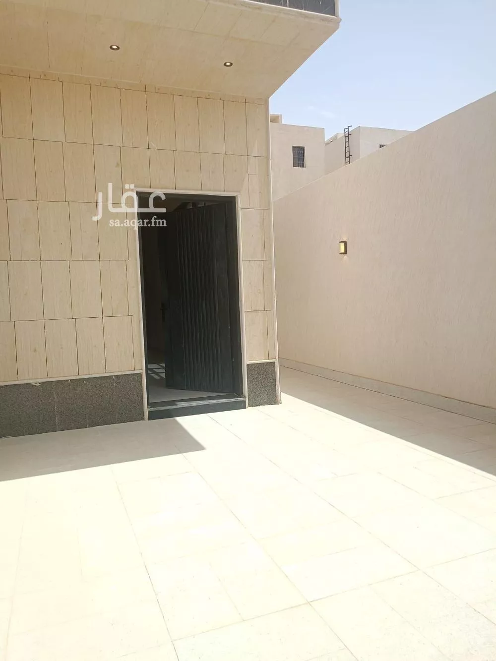فيلا 4 غرف في الجنادرية 21