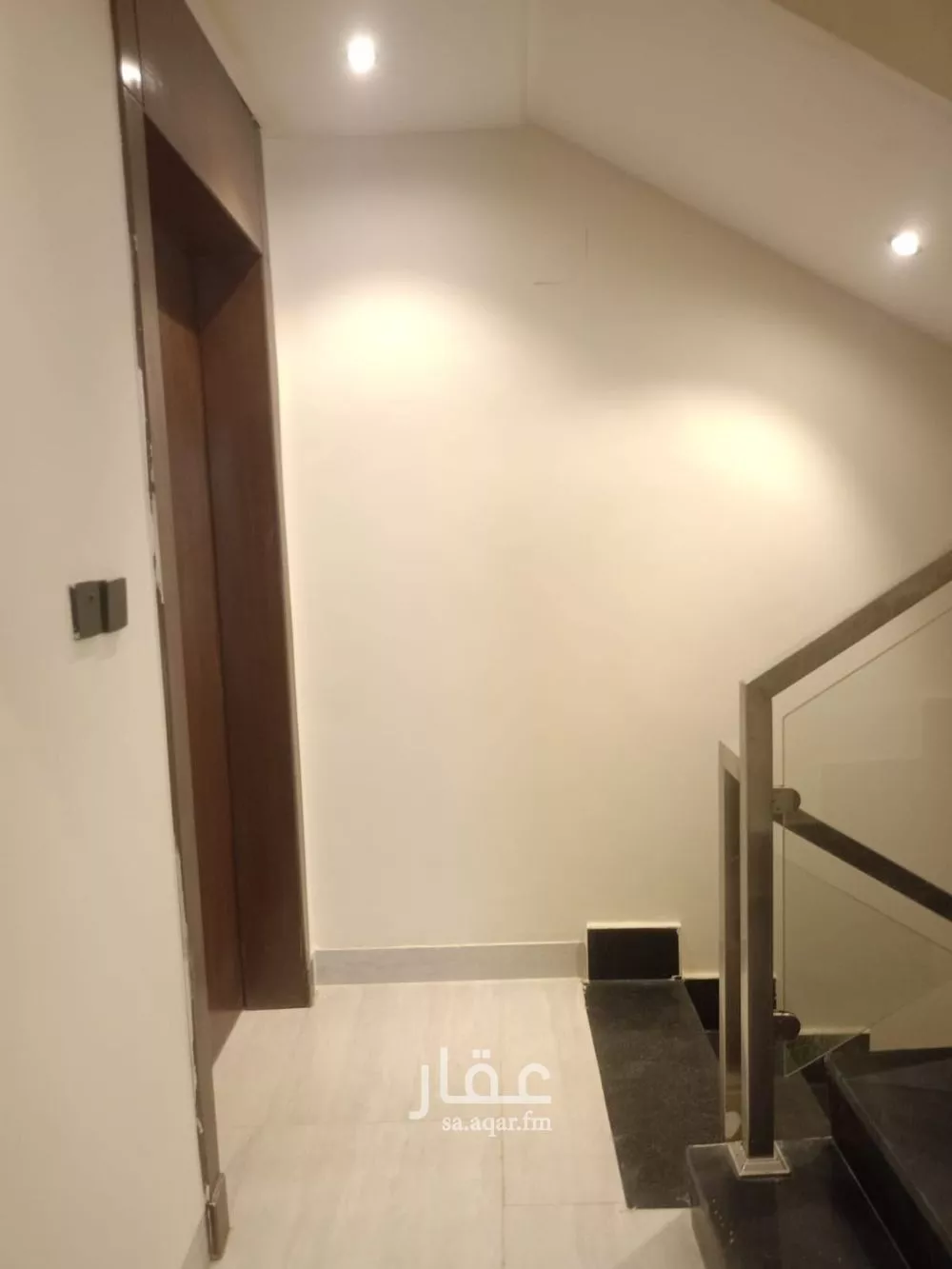 فيلا 4 غرف في الجنادرية 10