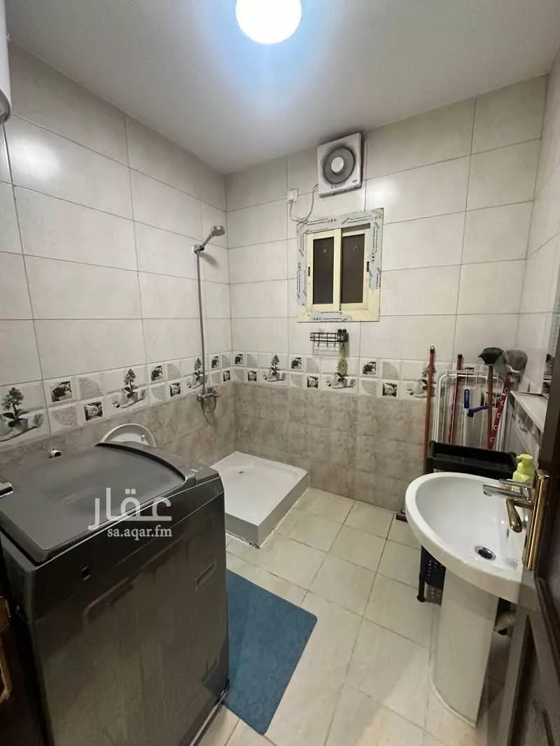 3 bedroom apartment in Al Nuzhah 4