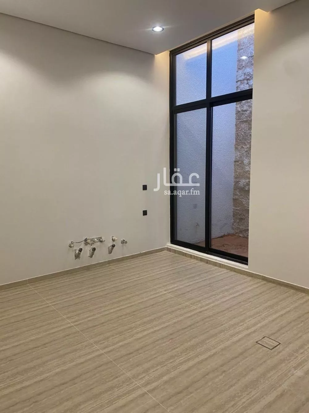 فيلا 4 غرف في النرجس 24