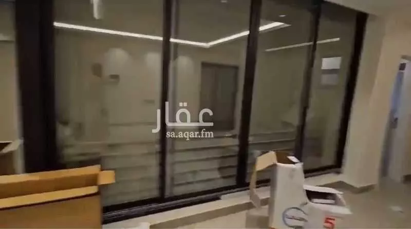 شقة 2 غرف في الملقا 9