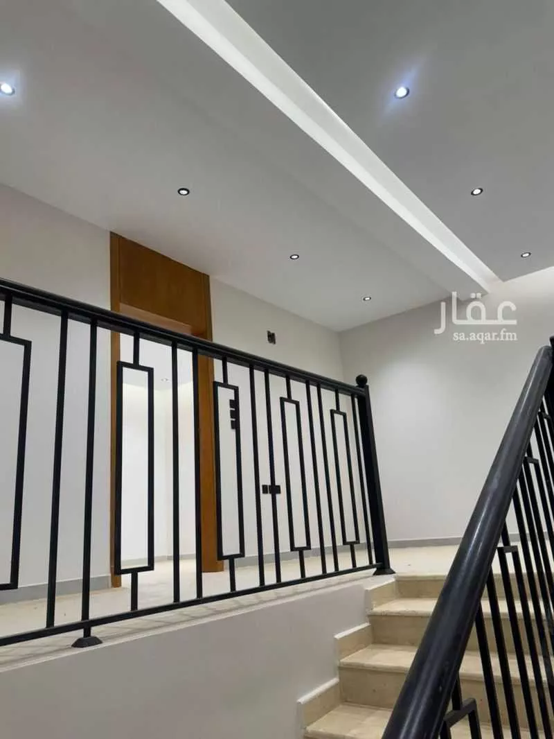 فيلا 8 غرف في ديراب 18