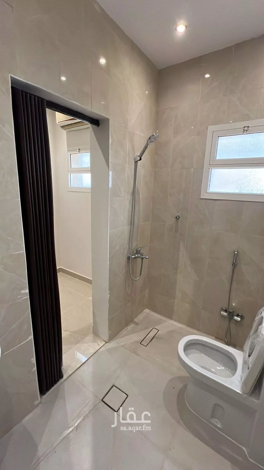 3 bedroom floor in Al Yasmin 6