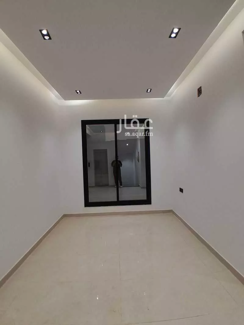 فيلا 6 غرف في طويق 18