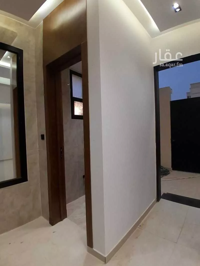 فيلا 6 غرف في طويق 20