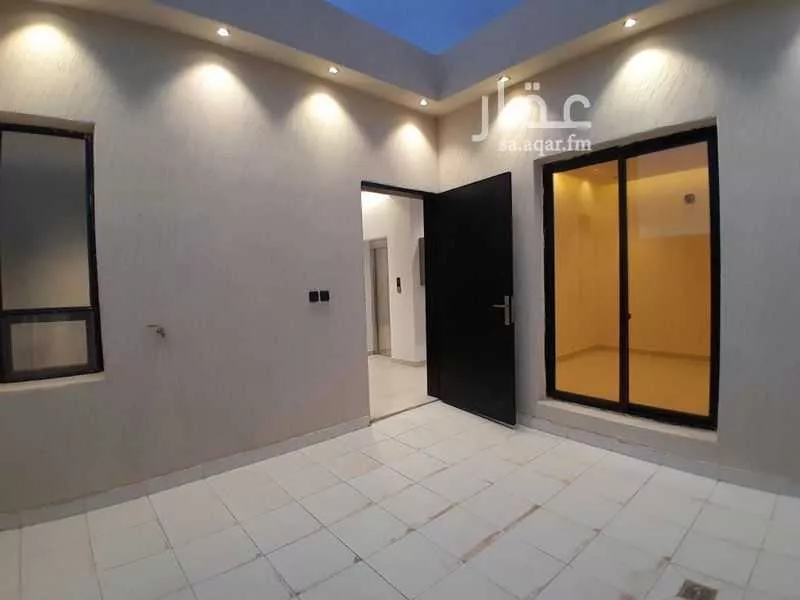 فيلا 6 غرف في طويق 8