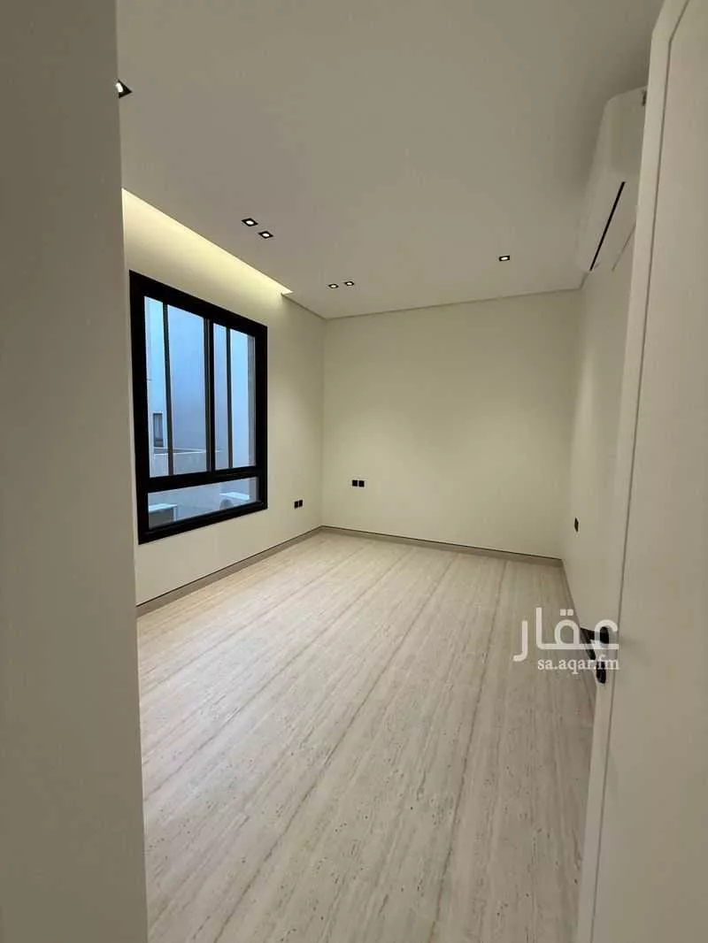 فيلا 6 غرف في الرمال 9