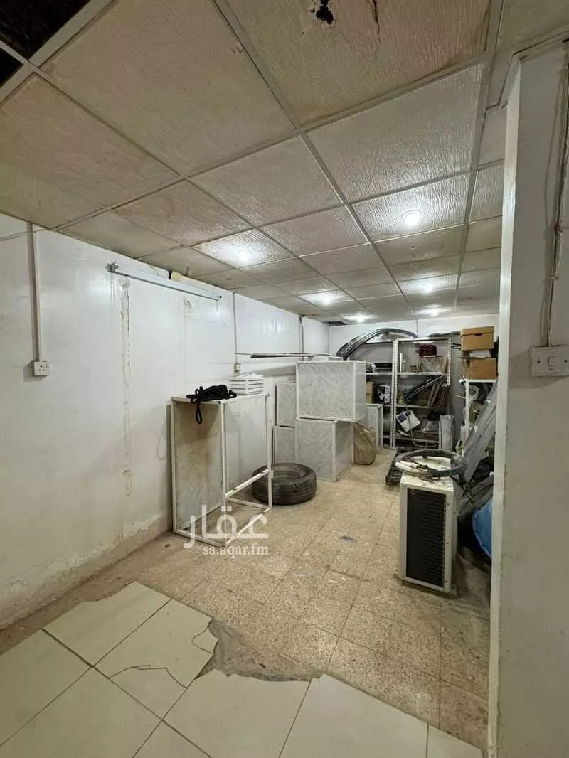 فيلا 6 غرف في النظيم 5