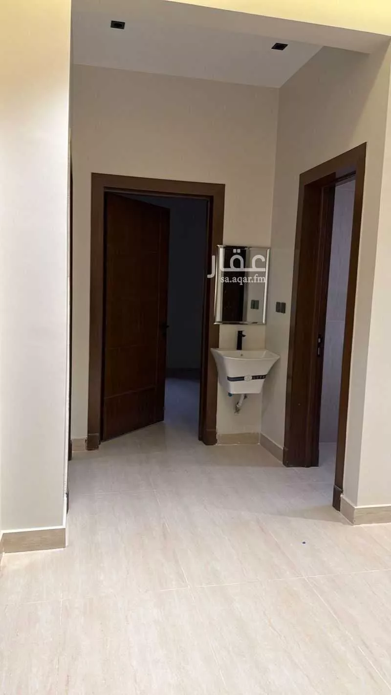شقة 2 غرف في الشرق 3