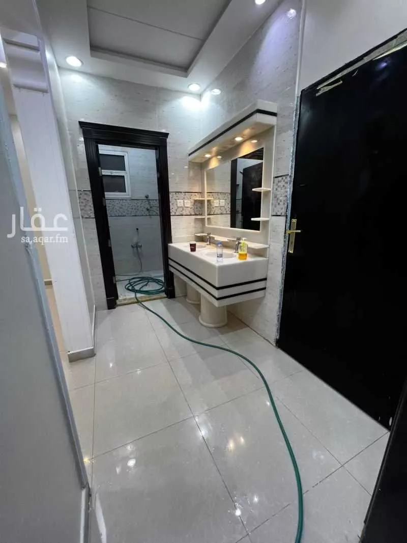 شقة 5 غرف في طويق 7