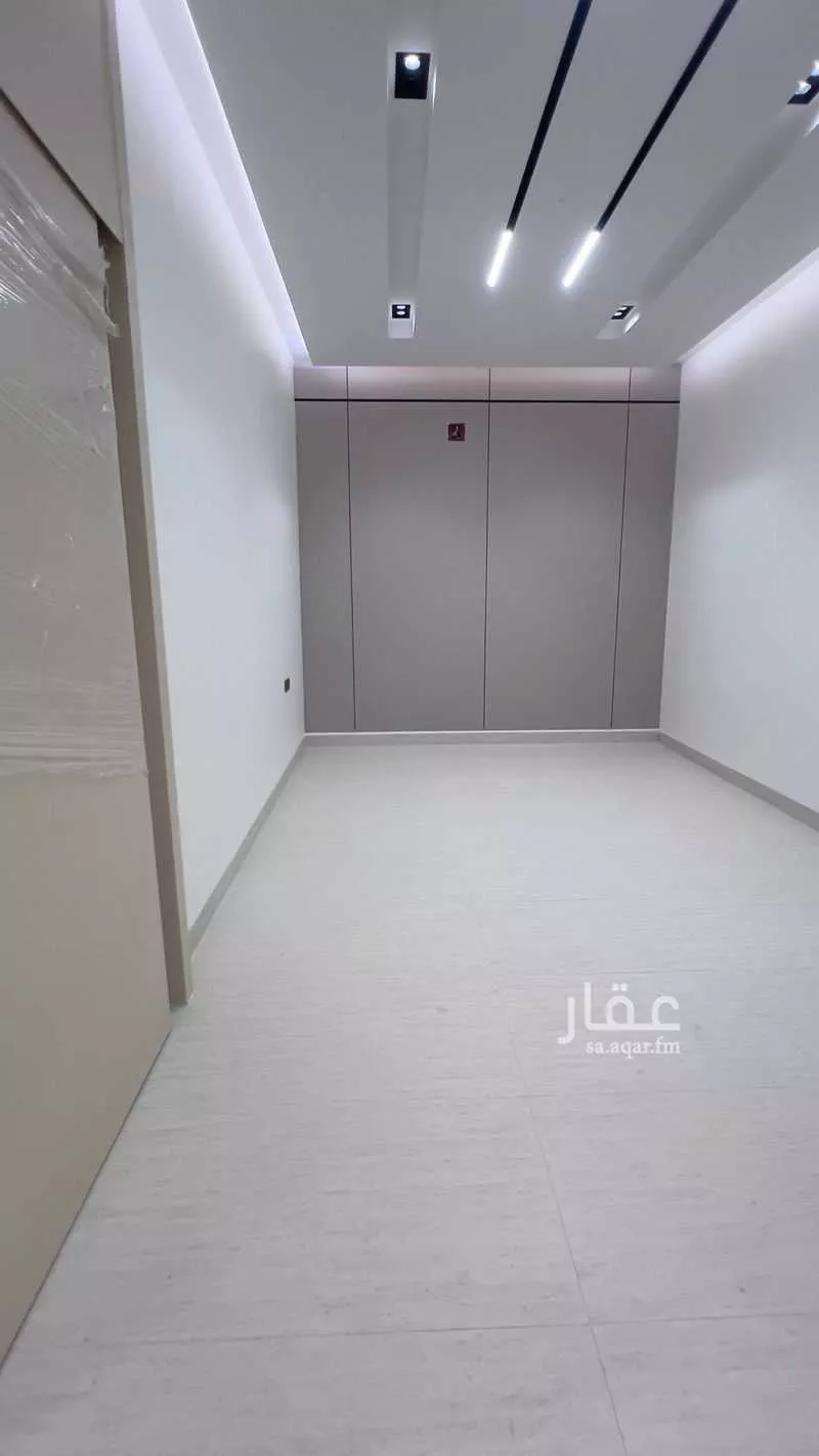فيلا 8 غرف في الرمال 3
