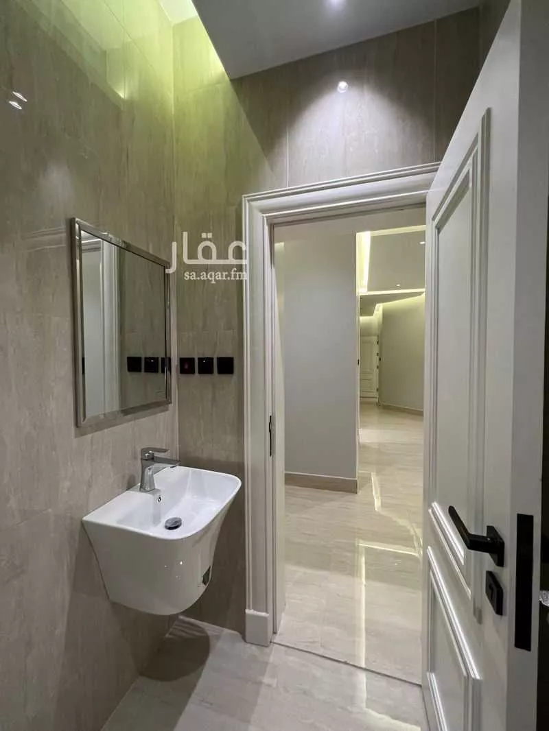 دور 3 غرف في العارض 10