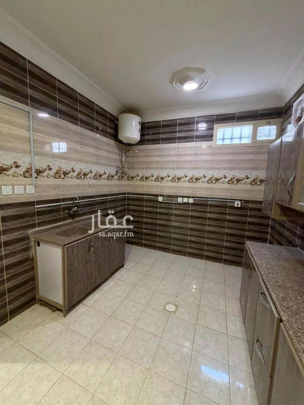 3 bedroom floor in Qurtubah 3