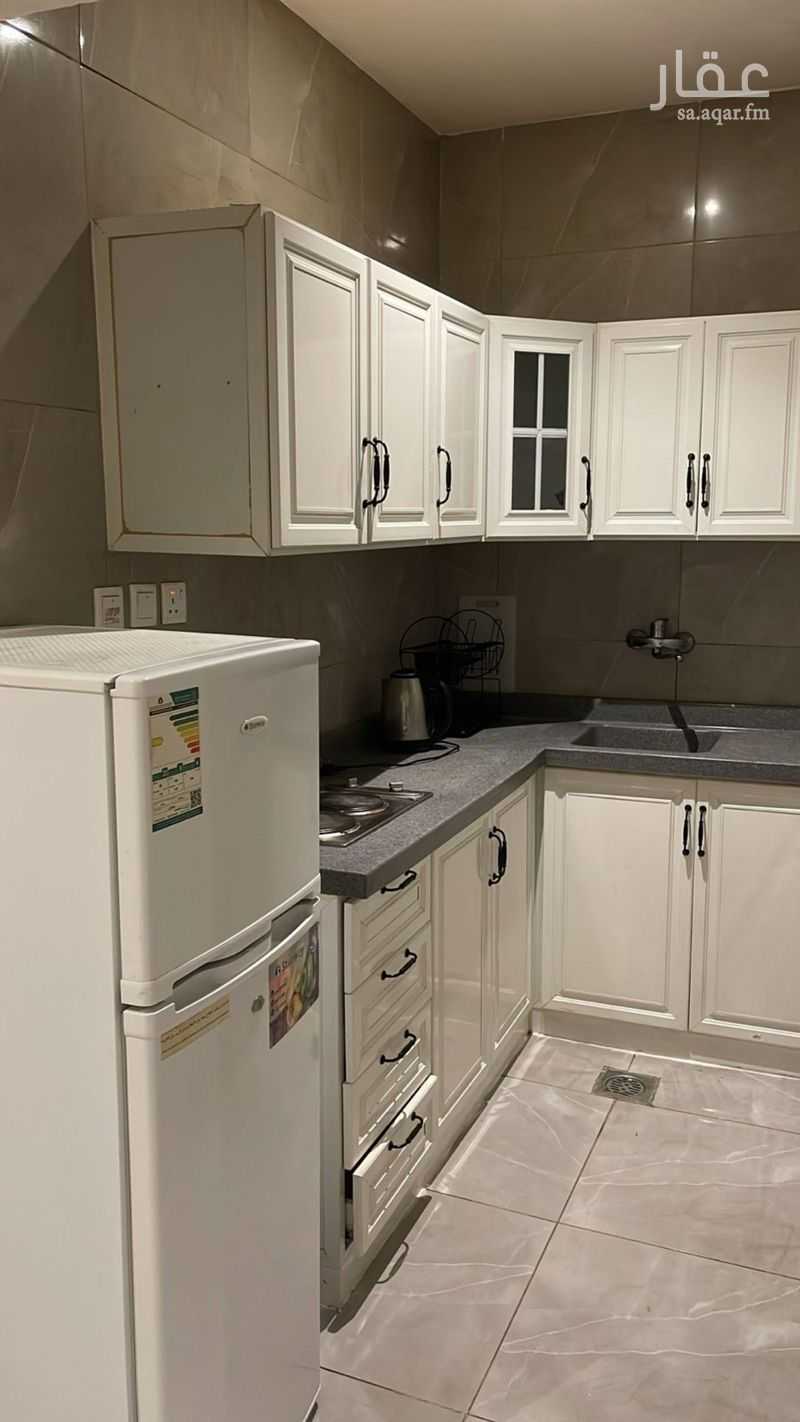 2 bedroom apartment in Al Nuzhah, Riyadh 3
