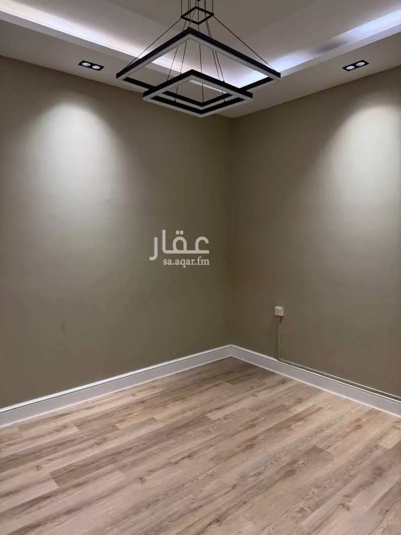 2 bedroom apartment in Umm Al Hamam Al Sharqi 17