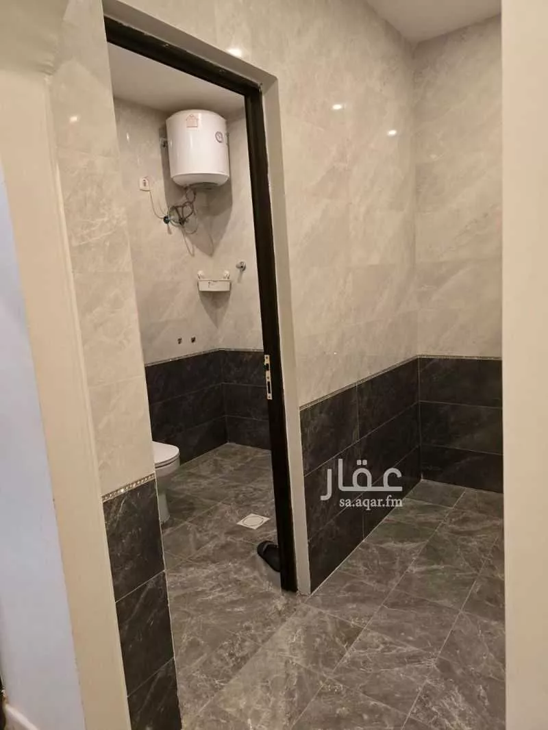 5 bedroom floor in Al Jisr 6