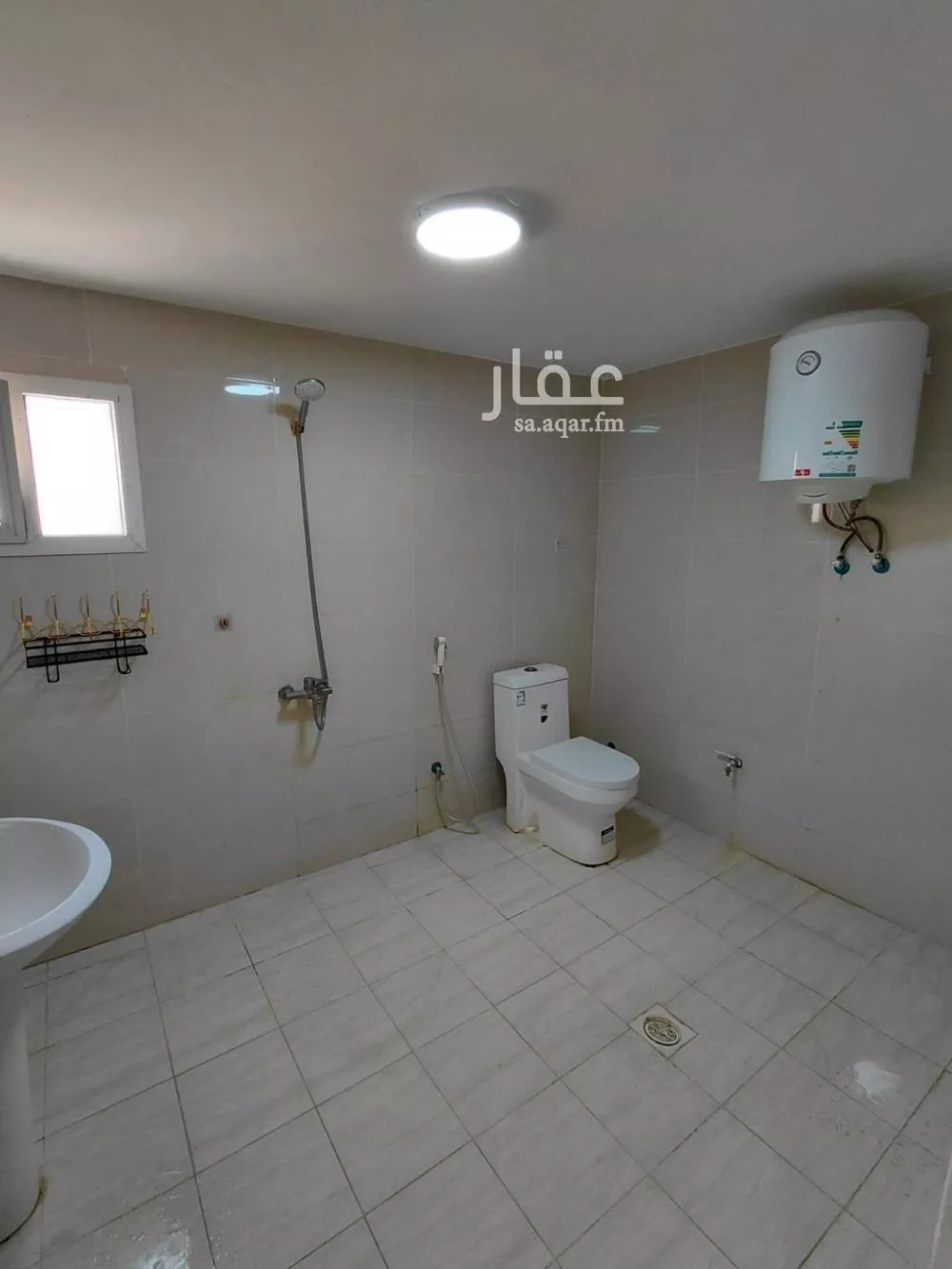شقة 1 غرف في النفل 6