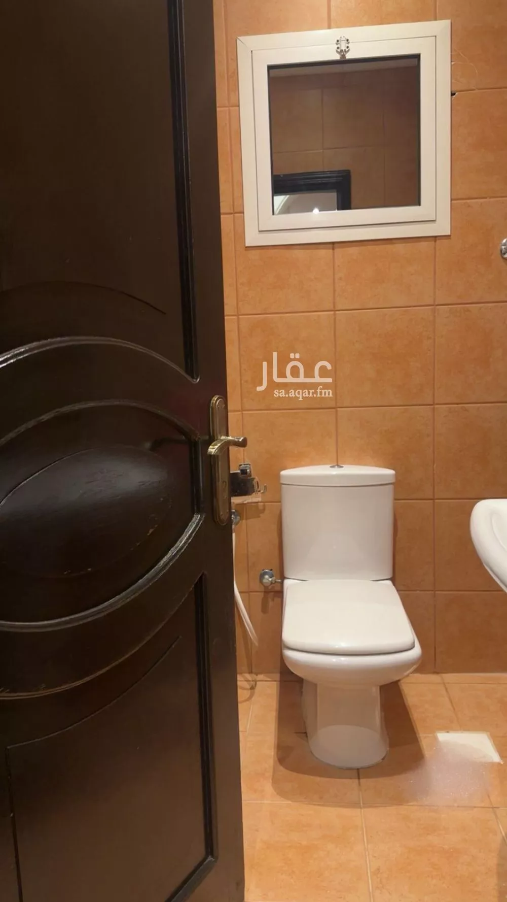 فيلا 7 غرف في الياقوت 8
