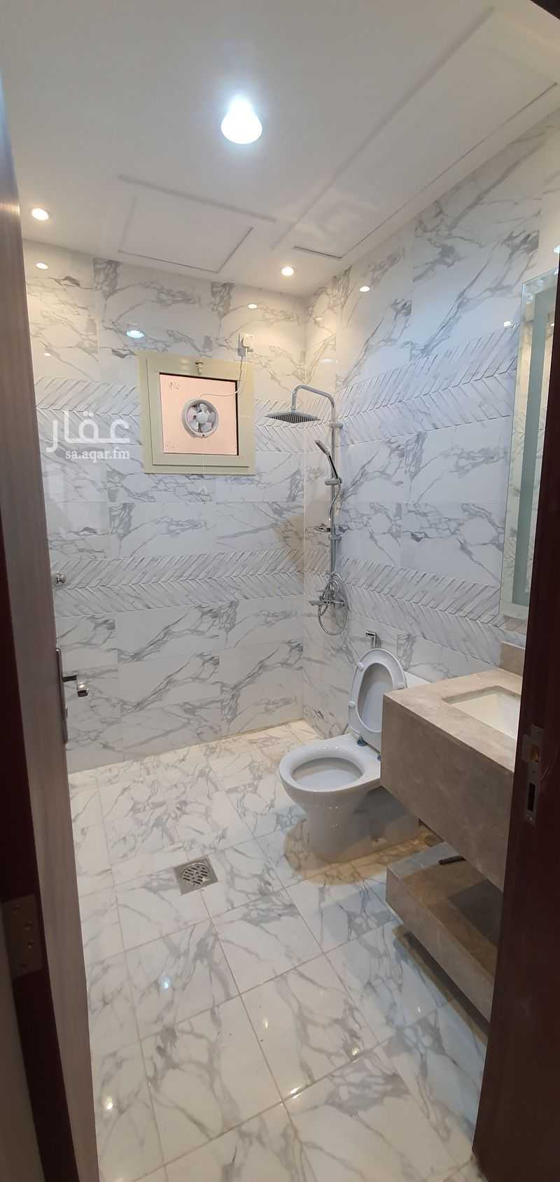 5 bedroom villa in Al Yaqout, Jeddah 10