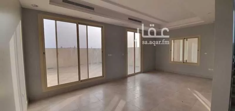 فيلا 5 غرف في الياقوت 18