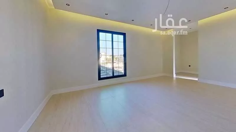 فيلا 5 غرف في الشراع 11