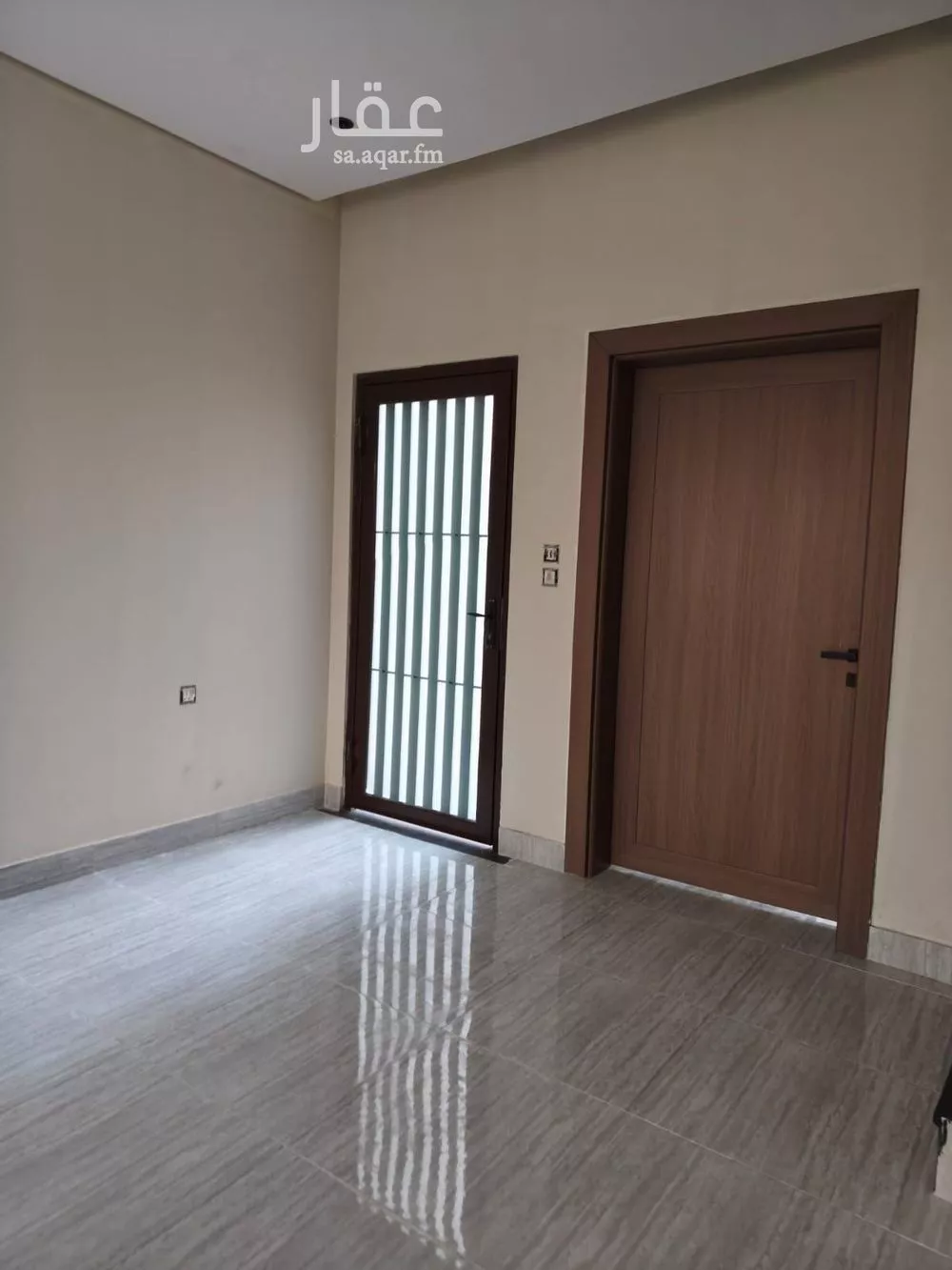 6 bedroom villa in Al Buhairah 21