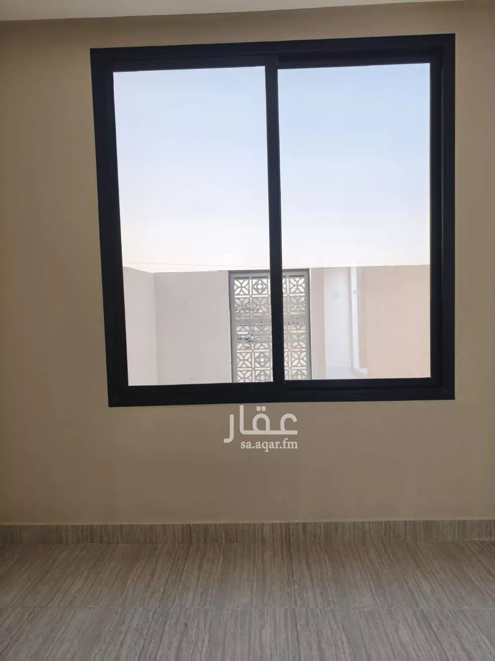 6 bedroom villa in Al Buhairah 5